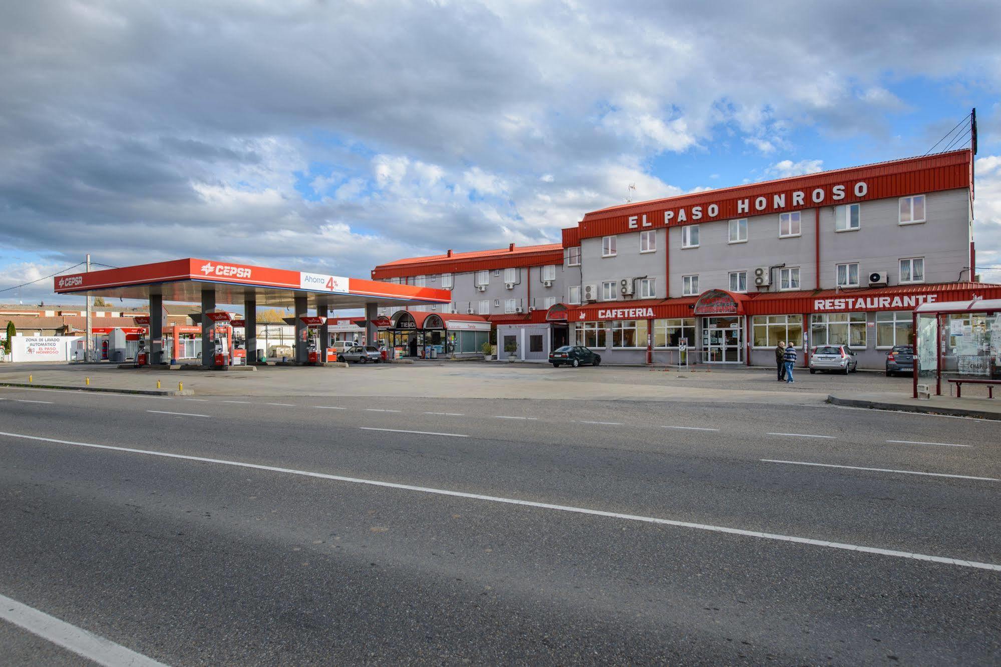 Hotel El Paso Honroso Hospital de Órbigo Exterior foto